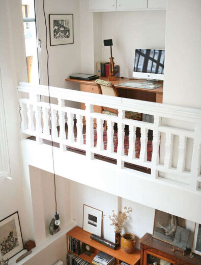 Contemporary Interior Designers Ishka Designs Paris Pied à Terre