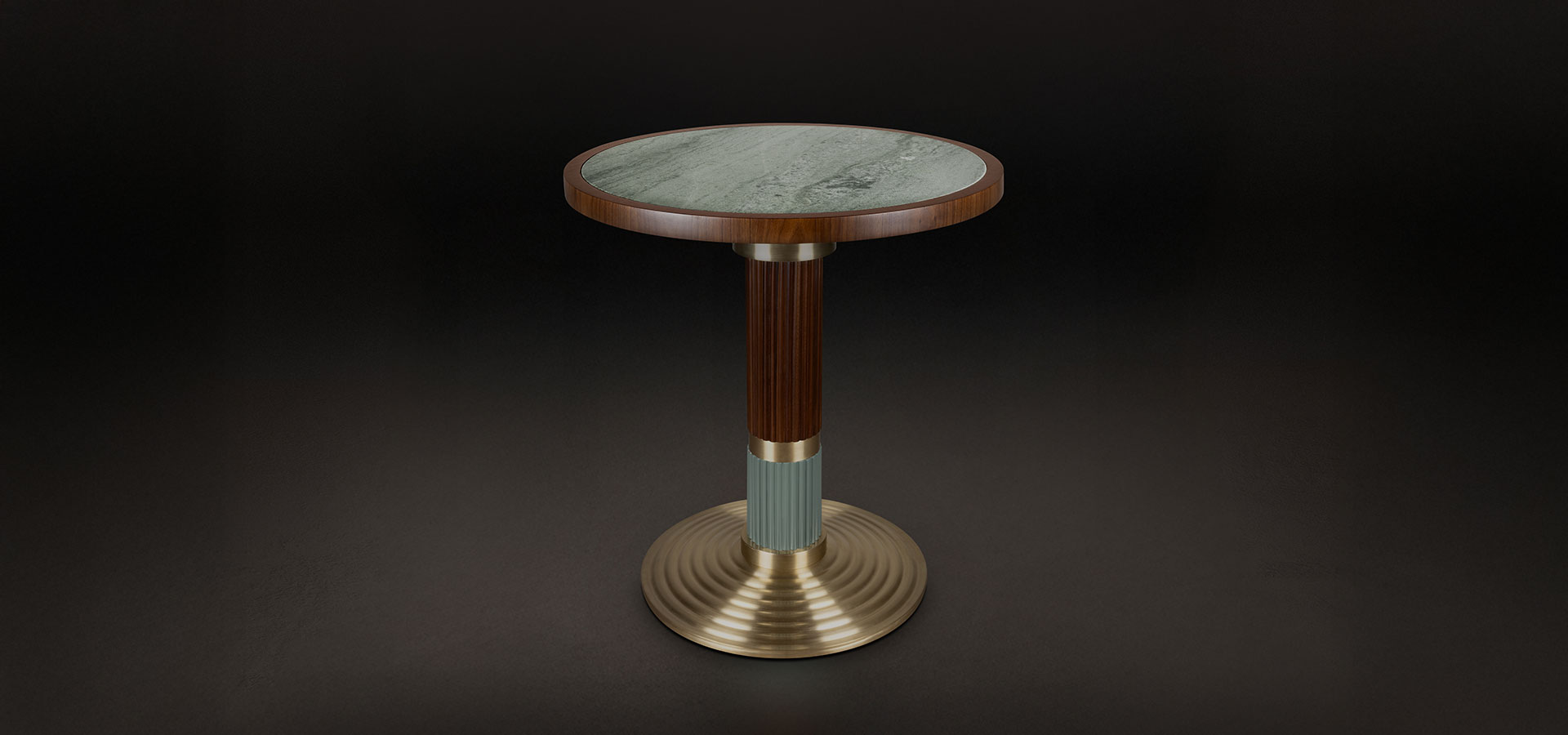 Queens Dining Table Structured in wood and features a Green Viana marble tabletop