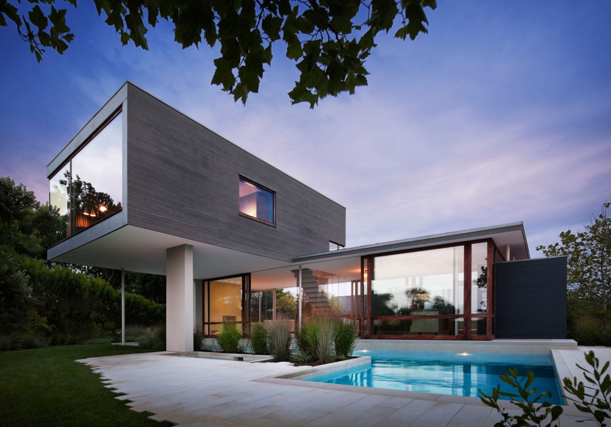 Surfside Residence in Miami By Steven Harris Modernist Architects