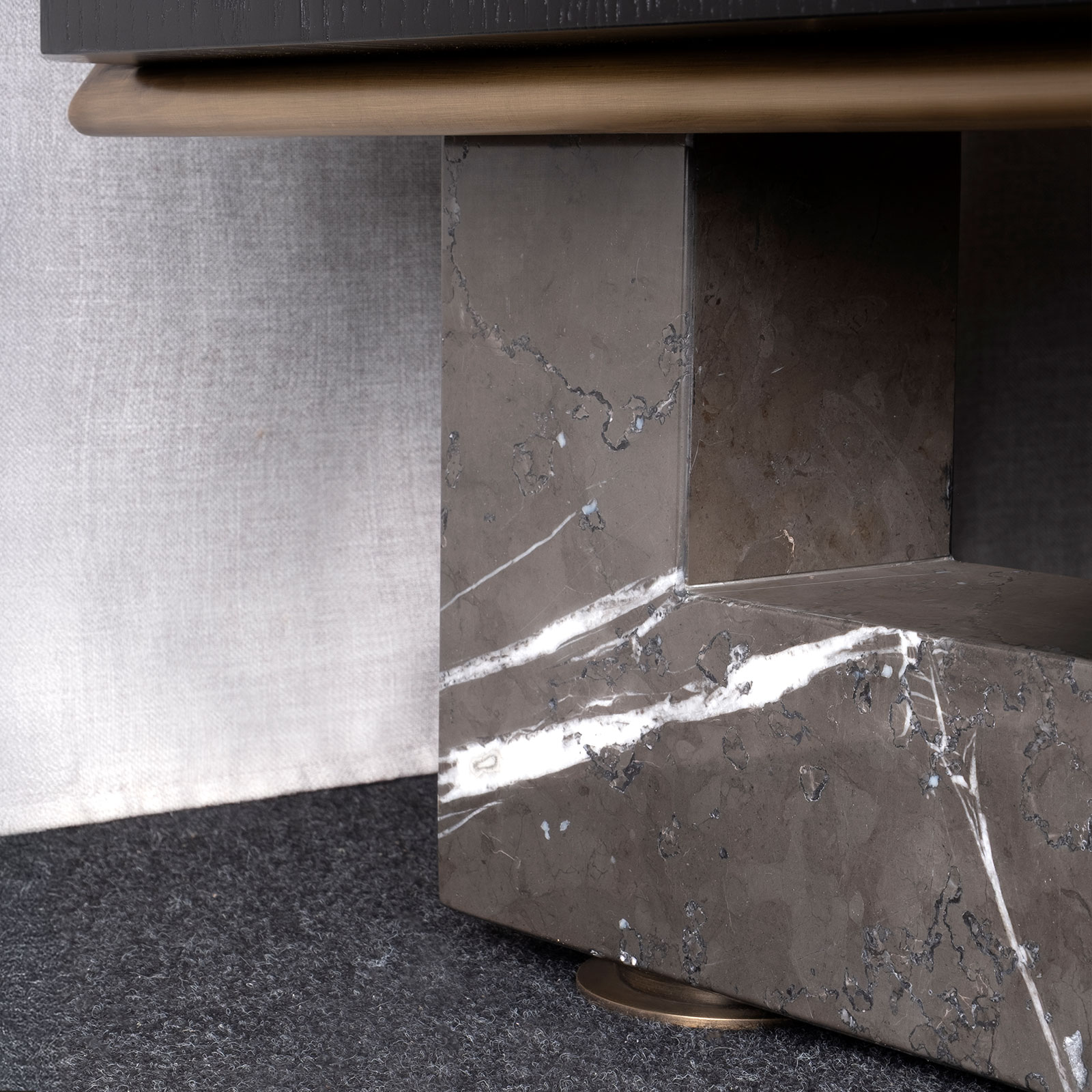 Kansas Bench foot detail Kansas Bench foot detail